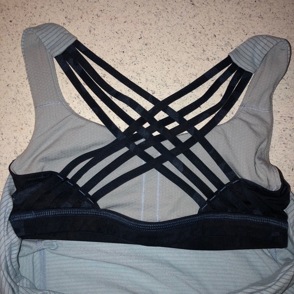Lululemon free to be wild tank - Picture 3 of 4